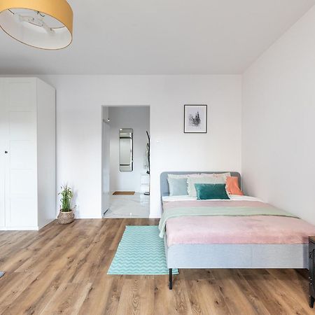Superapart Strzelecka 24 วอร์ซอ ภายนอก รูปภาพ